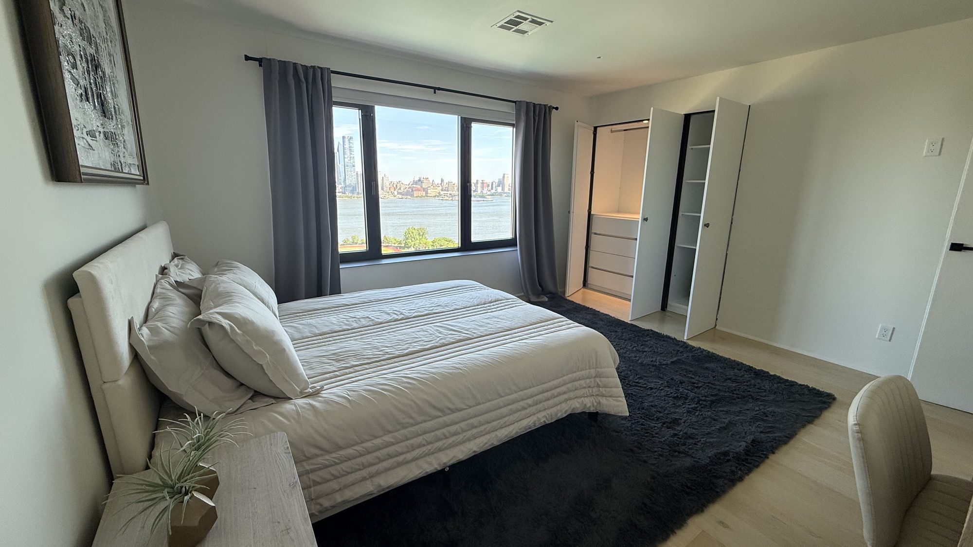 Bedroom with skyline window